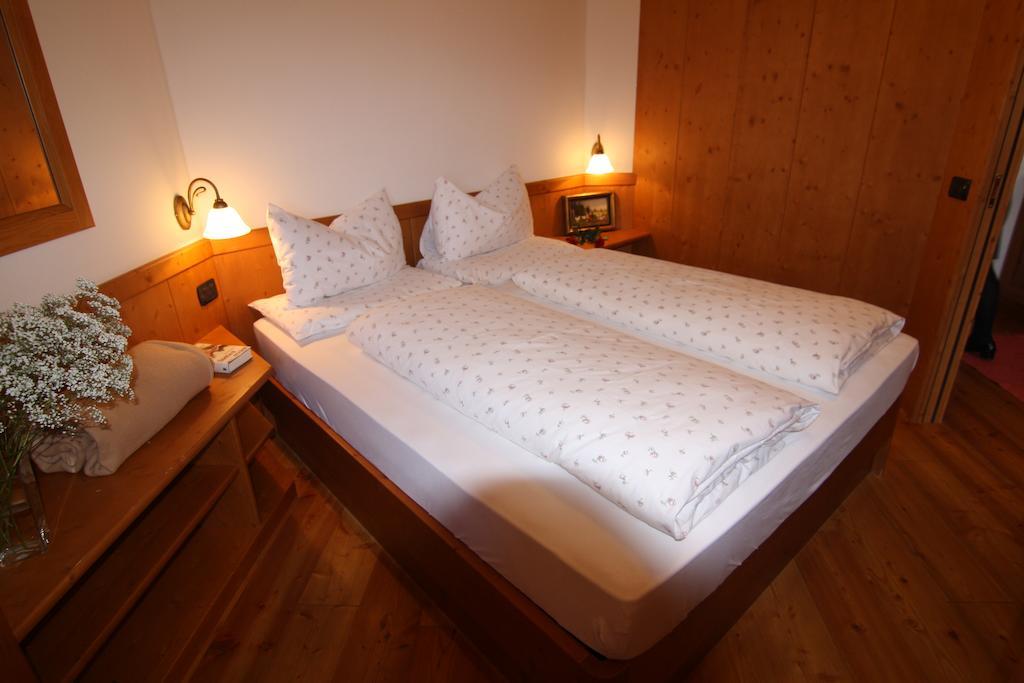 Residence Mairhofer Toblach Rum bild
