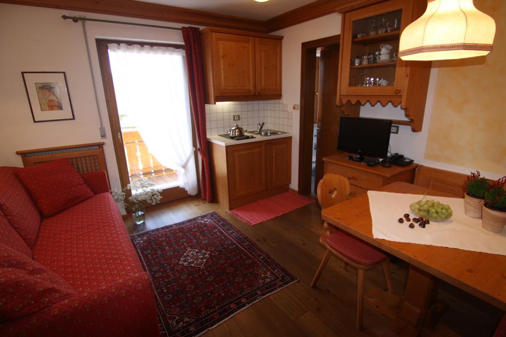 Residence Mairhofer Toblach Rum bild